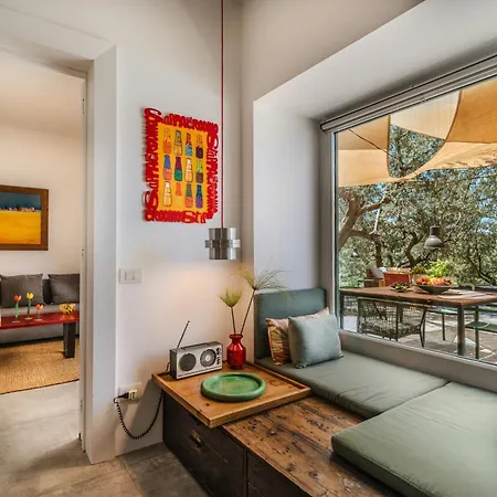 In Panoramic With Private Terrace Feriehus *