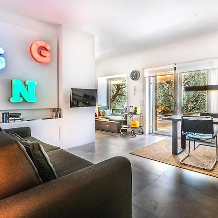 In Panoramic With Private Terrace Holiday home